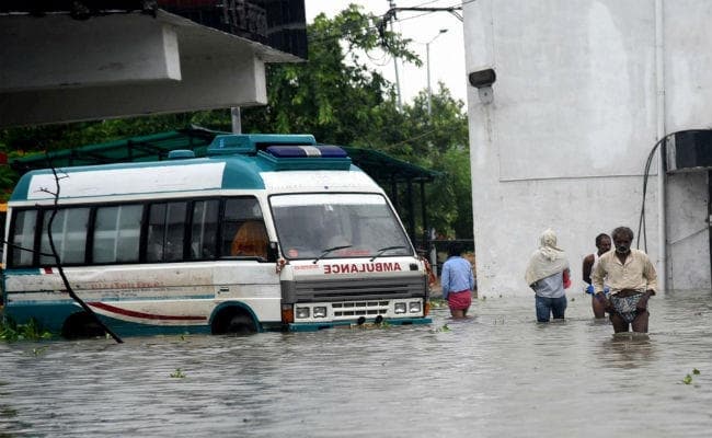 भागलपुर: अगले 72 घंटे में मूसलधार बारिश के आसार, अस्पताल में मरीज परेशान, 2016 के बाद पहली बार...