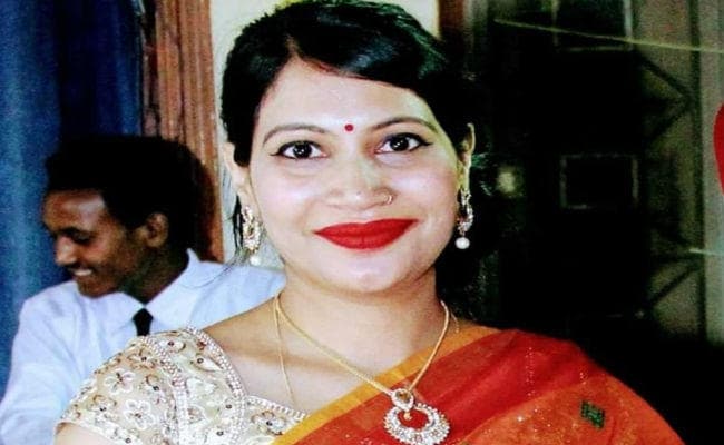 लाइव प्रोग्राम ''नमस्ते यूपी'' में नजर आयेंगी गुमला की कवयित्री रूपाश्री