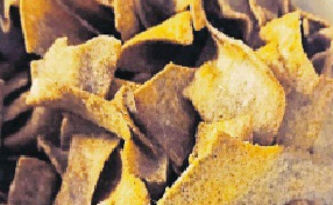 घरवालों को करना है इम्प्रेस तो बनाकर खिलाएं रागी चिप्स, जानें विधि