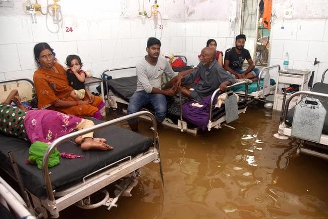 बिहार में बारिश से हाहाकार: तस्वीरों में देखें भयावह मंजर
