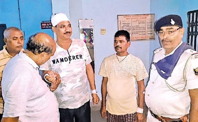 कटिहार में पुलिस टीम पर हमला, एसडीपीओ अपर थानाध्यक्ष समेत छह पुलिसकर्मी जख्मी