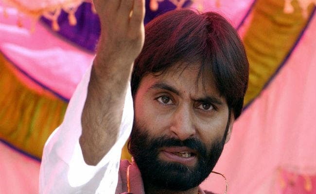 यासीन मलिक सहित 5 अलगाववादियों को लेकर बड़ा खुलासा- आतंकी हाफिज देता था पैसे, ये करवाते थे कश्‍मीर में पत्थरबाजी