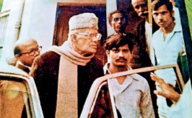 जेपी की कहानी गुलाब यादव की जुबानी, हर राेज सेविंग और जूते में पॉलिश खुद करते थे जेपी