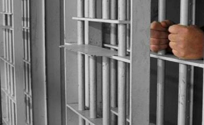 बिहार : बक्सर सेंट्रल जेल में सजायाफ्ता कैदी समेत दो की मौत