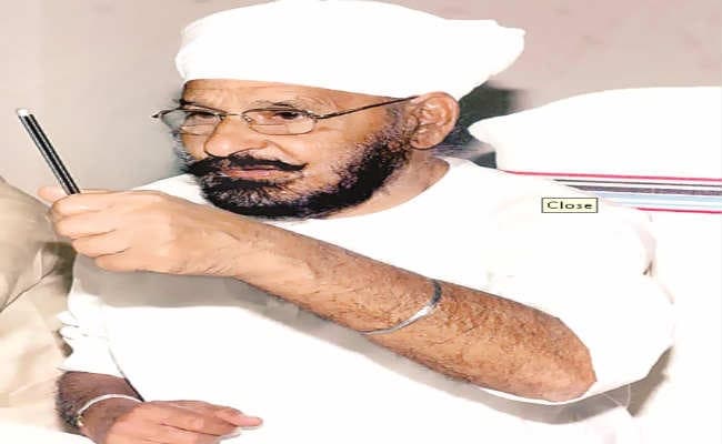 जो बीमारी इस राज्य को लगी है, उसे जड़ से मिटाने का काम हो - इंदर सिंह नामधारी