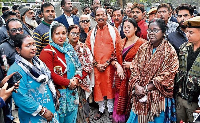 संकल्प लें, भाजपा करेगी मजबूत वापसी : रघुवर