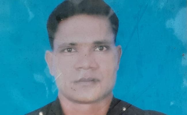 Jharkhand : जम्मू में सेना के जवान की मौत, रांची में पत्नी ने कर ली आत्महत्या, दंपती का एक साथ होगा अंतिम संस्कार