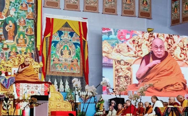 बोधगया में धर्मगुरु दलाई लामा का प्रवचन आज से शुरू, कहा- स्वार्थ में सुख की प्राप्ति नहीं