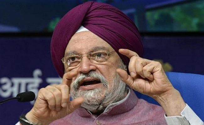 एयर इंडिया पर 80 हजार करोड़ रुपये का कर्ज, निजीकरण के अलावा कोई विकल्प नहीं : पुरी