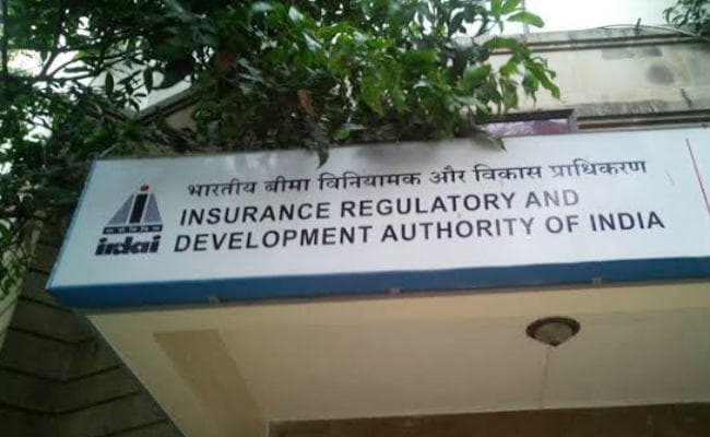 IRDA ने बीमा कंपनियों से आरोग्य संजीवनी पॉलिसी लाने का दिया निर्देश, जानें क्या रहेगा खास...?