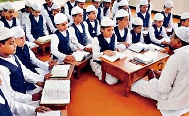 रांची : चार व पांच को 186 मदरसों की जांच करेगी तीन कमेटी