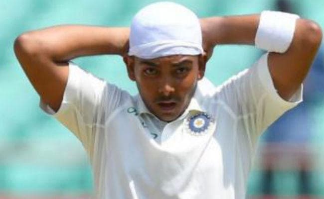 न्यूजीलैंड दौरे से पहले पृथ्वी शॉ के कंधे में लगी चोट, छोड़ना पड़ा मैदान