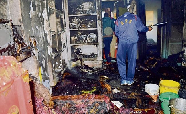 गया : बंद कमरे में लगी आग, दामाद व नाती की मौत