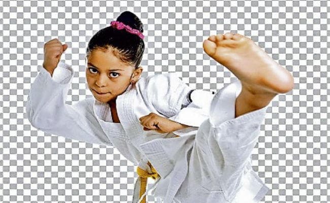 नये साल में बेटियों को बनाएं निडर