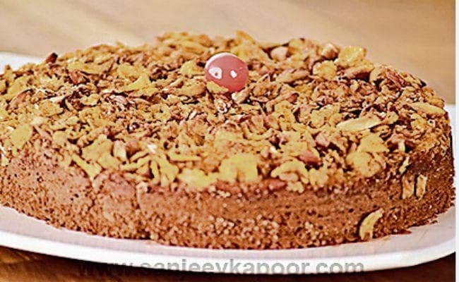 घर पर ऐसे बनाएं स्वीट कॉर्न क्रंच केक, खिलाएं अपनो को