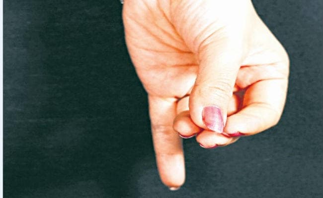 थायरॉइड कंट्रोल करता है उदान मुद्रा, जानें करने का तरीका और होने वाले लाभ