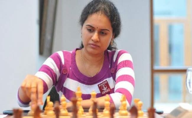 कोनेरू हंपी : कभी पिता को शतरंज में हराने का सपना देखने वाली ने जीत ली दुनिया