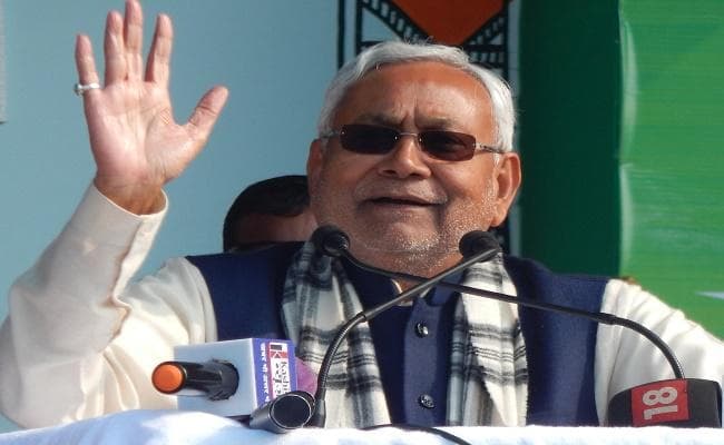 बिहार के हर पंचायत में खुलेगा हाईस्कूल, लोगों की सेवा करना ही हमारा धर्म : नीतीश कुमार