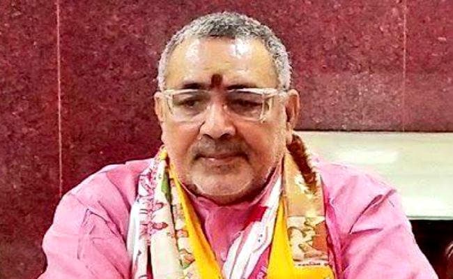 सामाजिक समरसता के लिए जनसंख्या नियंत्रण जरूरी : गिरिराज, कहा- वामपंथी छात्रों ने JNU को बनाया गुंडागर्दी का केंद्र