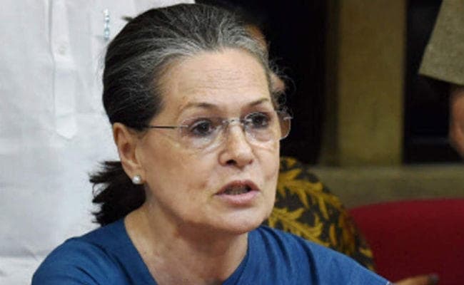 JNU में हिंसा पर बोली कांग्रेस- मोदी सरकार ने दिलायी नाजी शासन की याद, मामले की हो न्यायिक जांच