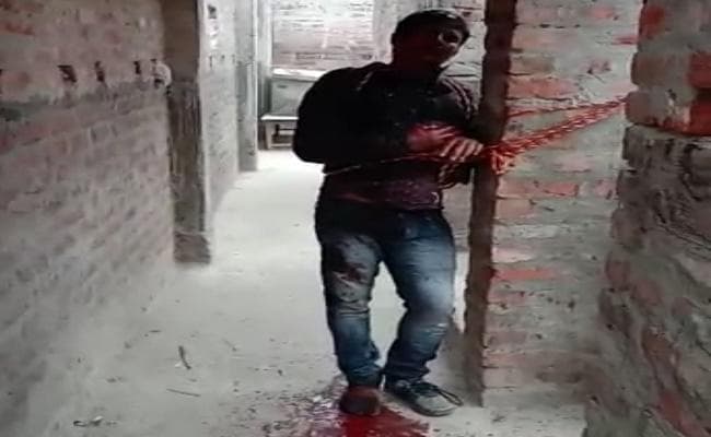 बहन-मां के लिए हक मांगने गये बेटे को पिता ने पाया से बांध कर पीटा, जानें... पूरा मामला