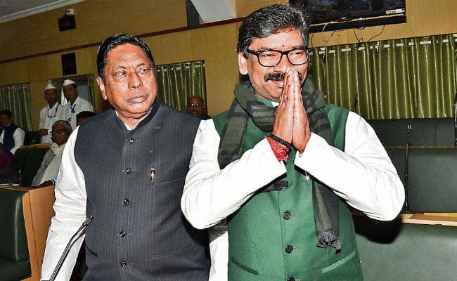 गठबंधन विधायक दल की बैठक में स्पीकर के नाम पर बनी सहमति