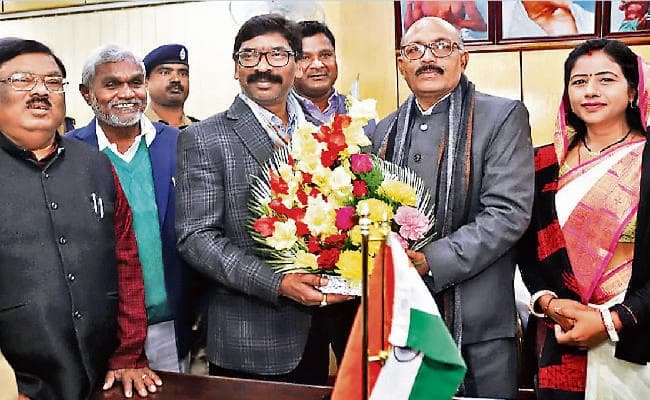 रवींद्रनाथ के मार्गदर्शन में नयी बुलंदियों पर पहुंचेगी विधानसभा : हेमंत सोरेन