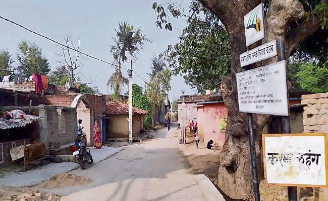 औरंगाबाद : निर्भया कांड के अभियुक्त अक्षय ठाकुर के गांव में पसरा सन्नाटा, रोजगार की तलाश में गया था दिल्ली