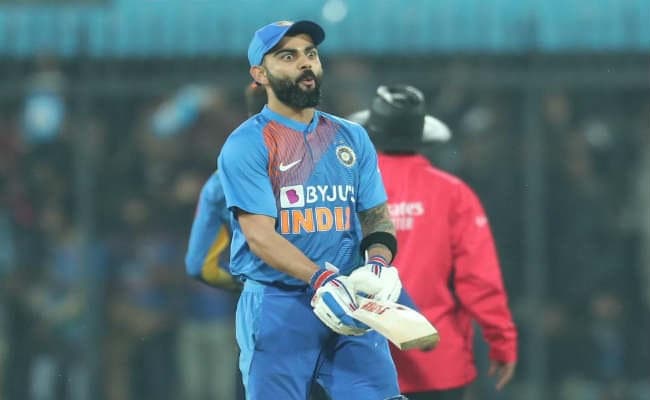 ‘विराट” छक्के के साथ इंदौर के होलकर स्टेडियम में भारत का अजेय रिकार्ड बरकरार