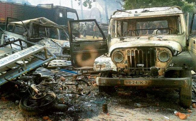भारत बंद के दौरान पश्‍चिम बंगाल में जमकर हुआ बवाल, प्रदर्शनकारियों ने पुलिस की 10 गाड़ियां फूंकीं