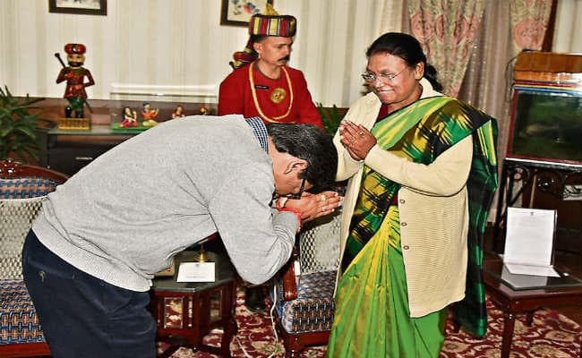 मुख्यमंत्री हेमंत सोरेन ने ट्राइबल यूनिवर्सिटी खोलने पर की राज्यपाल से बात, आज पीएम से मिल कर रखेंगे प्रस्ताव