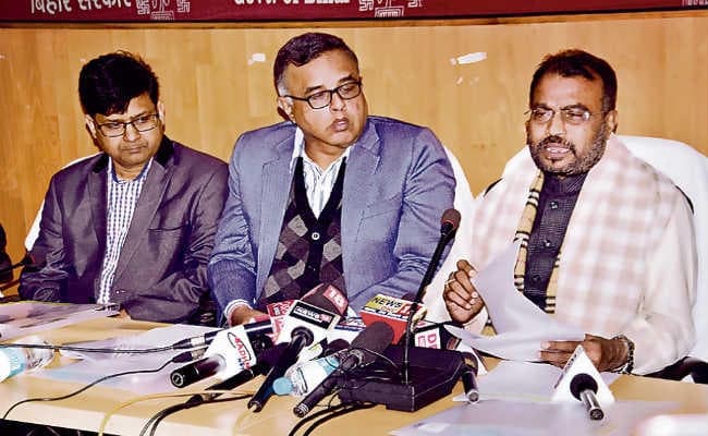 1589 करोड़ रुपये के निवेश से लगीं 205 औद्योगिक यूनिटें