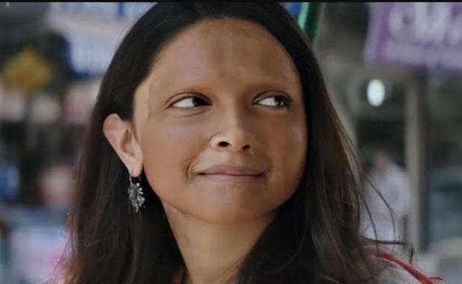 अदालत का सवाल: ‘छपाक'' में एसिड हमले की पीड़िता की वकील को श्रेय क्यों नहीं दिया?