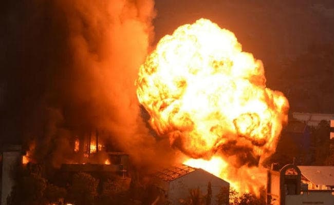 महाराष्ट्र में रसायन फैक्टरी में विस्फोट में आठ लोगों की मौत, CM उद्धव कर रहे बचाव कार्य की निगरानी