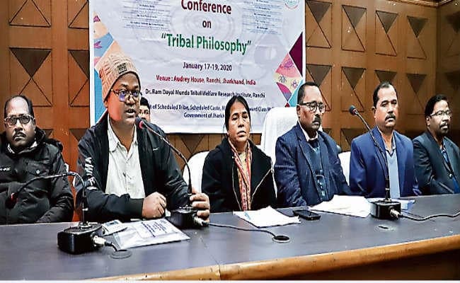 देश-विदेश के विद्वान जनजातीय दर्शन पर करेंगे मंथन