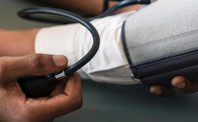 सर्द हवाओं का कहर, बच्चों और बुजुर्गों का रखें खास ख्याल