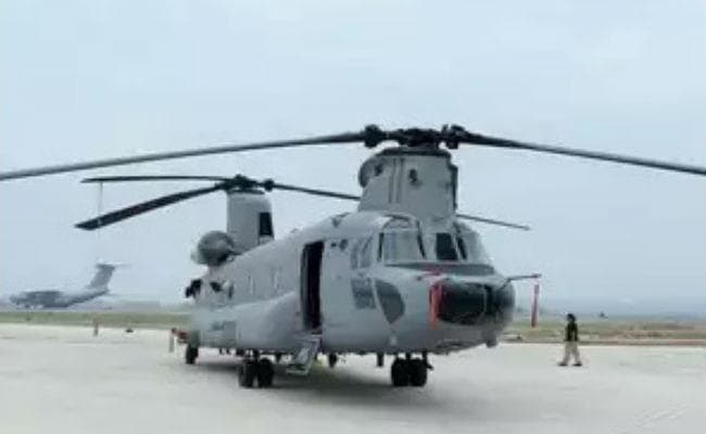 गणतंत्र दिवस: फ्लाईपास्ट में पहली बार दिखेंगे चिनूक-अपाचे हेलीकॉप्टर, वायुसेना की झांकी में होंगे राफेल-तेजस