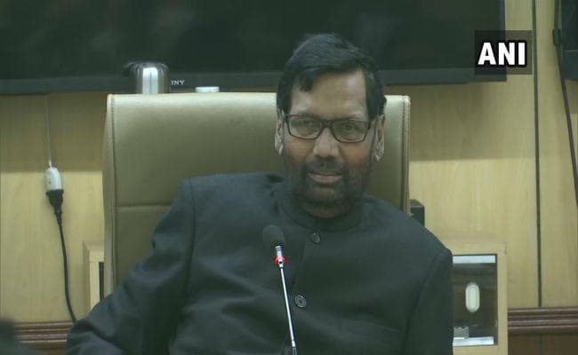 लोजपा ने दिल्ली की सभी 70 सीटों पर चुनाव लड़ने का किया ऐलान, 15 उम्‍मीदवारों की घोषणा