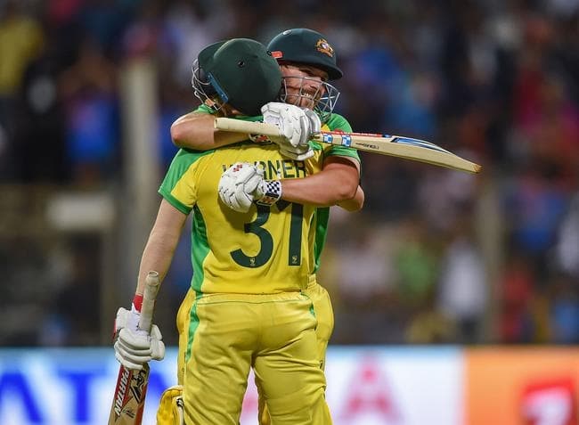 ऑस्ट्रेलिया ने भारत को पहली बार दस विकेट से हराया, चमके वार्नर-फिंच