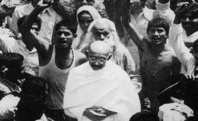 चंपारण यात्रा : बापू को लेकर एनसीइआरटी पढ़ा रहा गलत तथ्य, जानें पूरा मामला