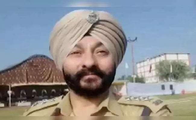 सवालों के घेरे में हैं डीएसपी देविंदर सिंह की भूमिका, एनआईए करेगी जांच