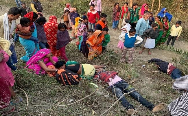 समस्तीपुर : ट्रेन से टकरायी बैलगाड़ी, बोगी से गिरकर 5 लोगों की मौत, दो जख्मी