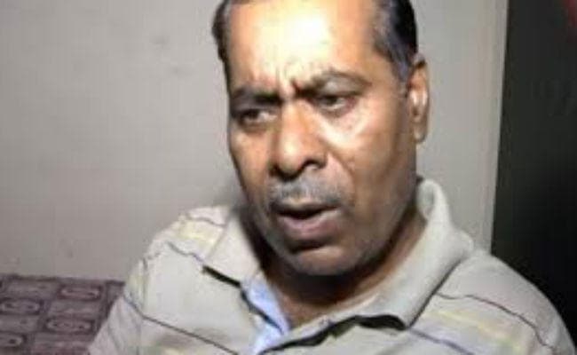 निर्भया के पिता ने दया याचिका अस्वीकार करने के राष्ट्रपति के फैसले का किया स्वागत