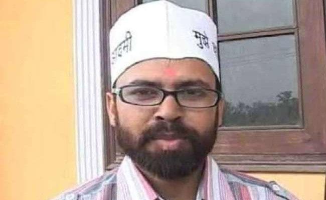 Delhi Assembly Election Reslut 2020: जानें मॉडल टाउन के AAP विधायक अखिलेश पति त्रिपाठी के बारे में...