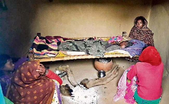 हो गयी देर! सरकारी मदद से पहले एतु के दरवाजे पर पहुंच गयी मौत, पढ़ें पूरा मामला