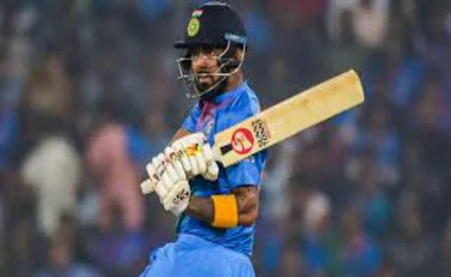 KL राहुल बोले- द्रविड़ जैसे महान बल्लेबाज से तुलना सम्मान की बात