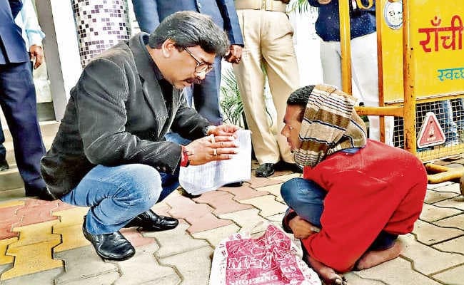 किसानों और युवाओं के लिए सरकार कृतसंकल्प : हेमंंत