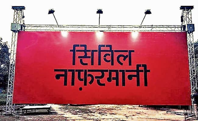 रंगमंच को जनता की तरफ मुड़ना चाहिए