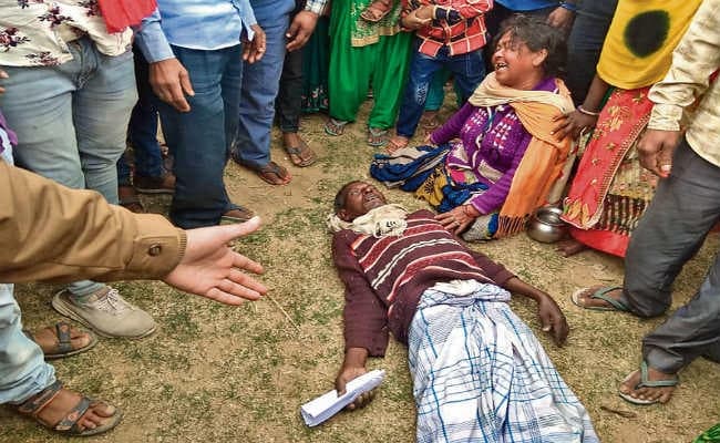 पेंशन की गुहार लगाने निकला था, साहेबों का चक्कर लगाते गयी जान, व्यवस्था पर उठ रहे सवाल