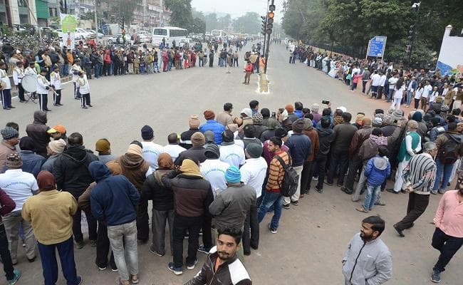 मानव श्रृंखला की आलोचना करते हुए RJD ने दी ये प्रतिक्रिया